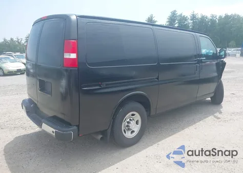 2019 Chevrolet Express 2500 Work Van из США, поврежденный, VIN 1GCWGAFP9K1229029